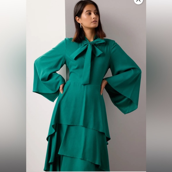 Formal cocktail dress. Osman Yousefzada for Rent the Runway Green Ruffle Bow Tie - Picture 5 of 12